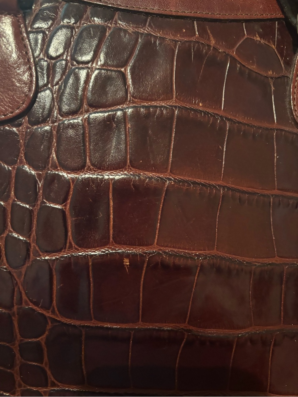 Brahmin Vintage Rich Brown Croc-Embossed Leather Shoulder Bag - Picture 11 of 12